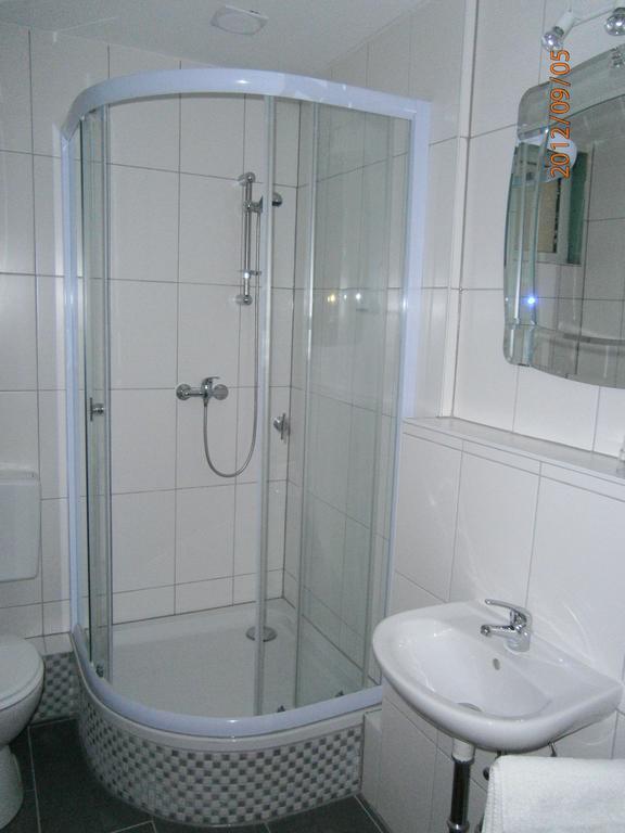 Pension Am Rheinsteig Hotel Leutesdorf Cameră foto